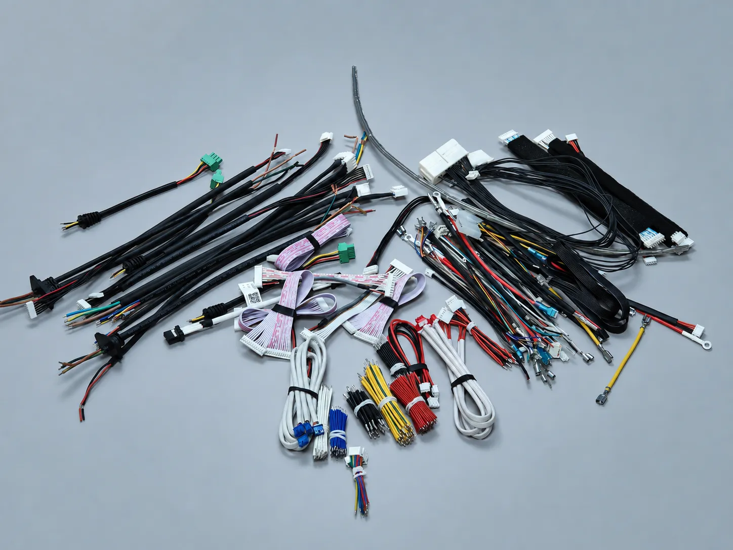 Visual overview of cable assemblies and wire harness configurations